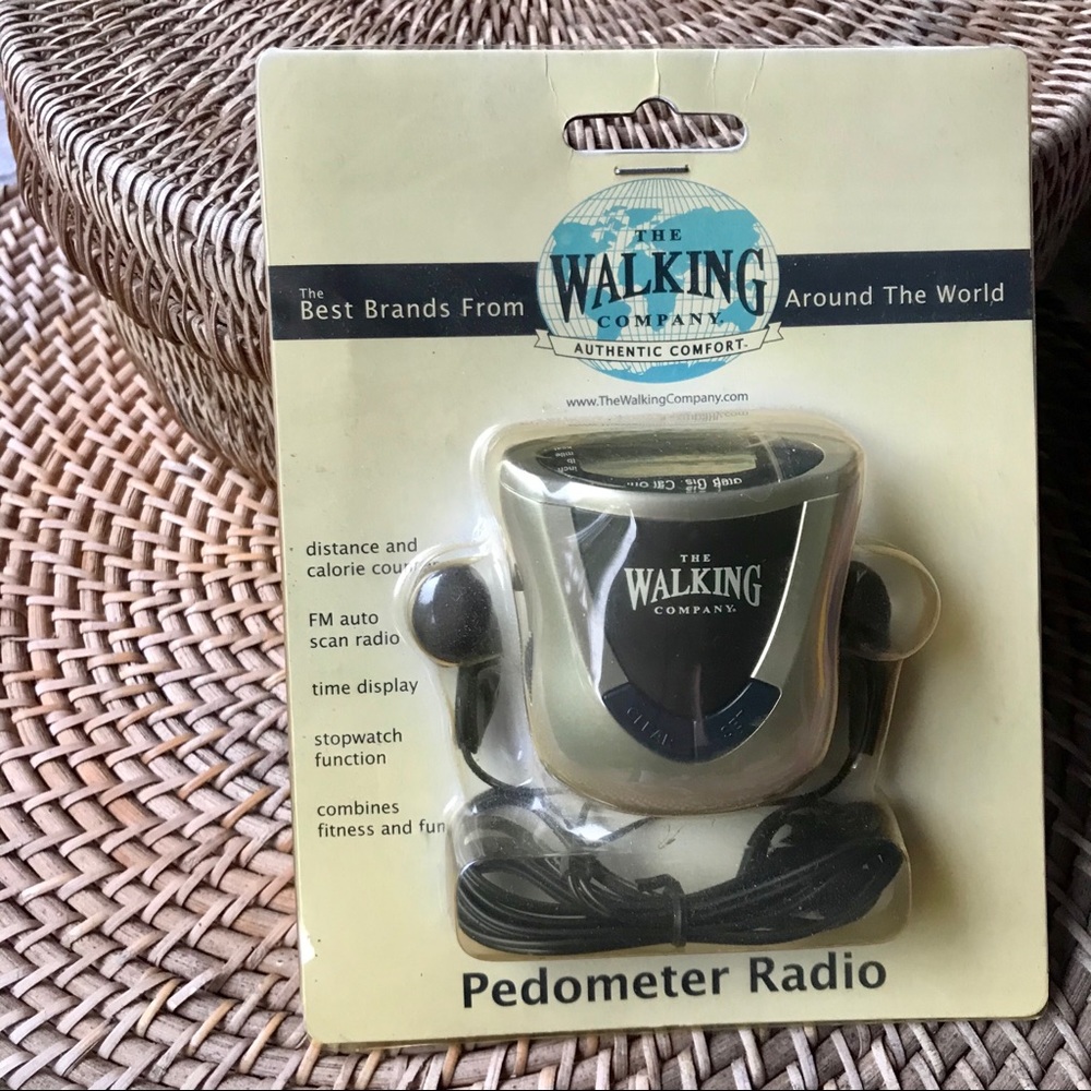 Pedometer Radio Walking Co Portable Earbuds NEW